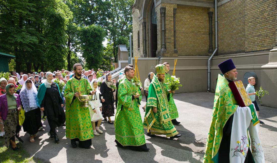 Virsgana dievkalpojums Rīgas Svētās Trijādības katedrālē altārsvētku dienā